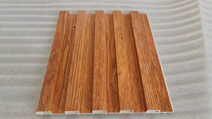 kho-tam-nhua-op-tuong-op-tran-9-425x239